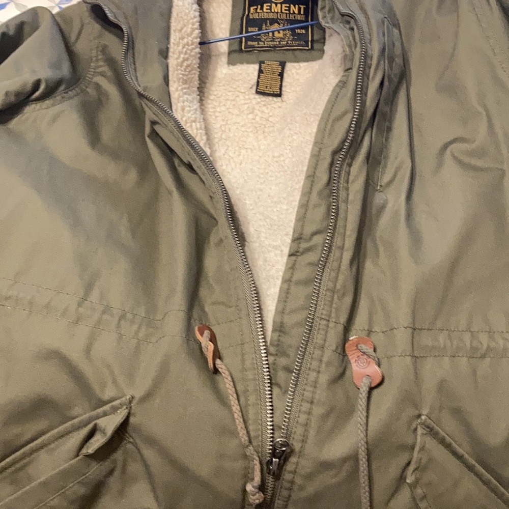 Singer coat